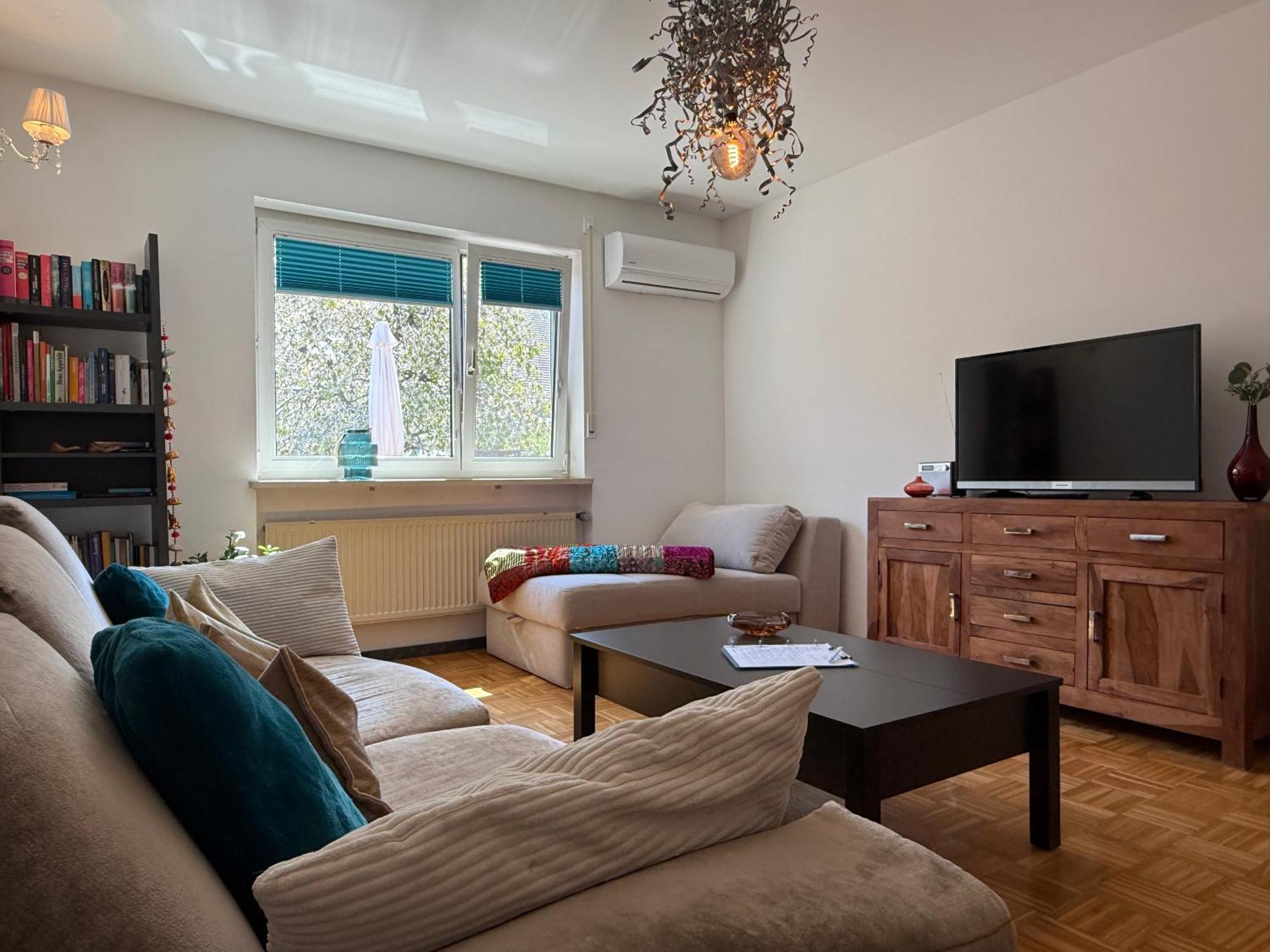 B&B'S Im Aischgrund Adelsdorf Eksteriør billede